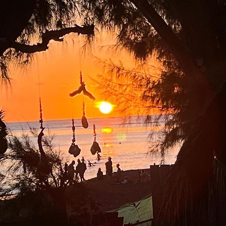 Pointe Venus Lodge Mahina エクステリア 写真