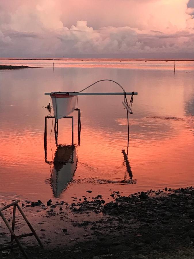 Pointe Venus Lodge Mahina エクステリア 写真